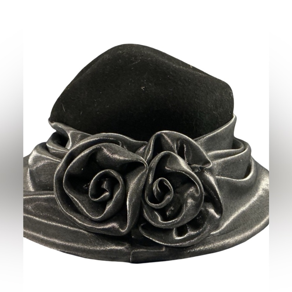 Elegant Black Felt Cloche with Metallic Silver Rose Trim